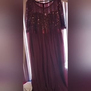 Plus Size Women's Long Chiffon & Sequin Evening Dress for Mother Of the Bride